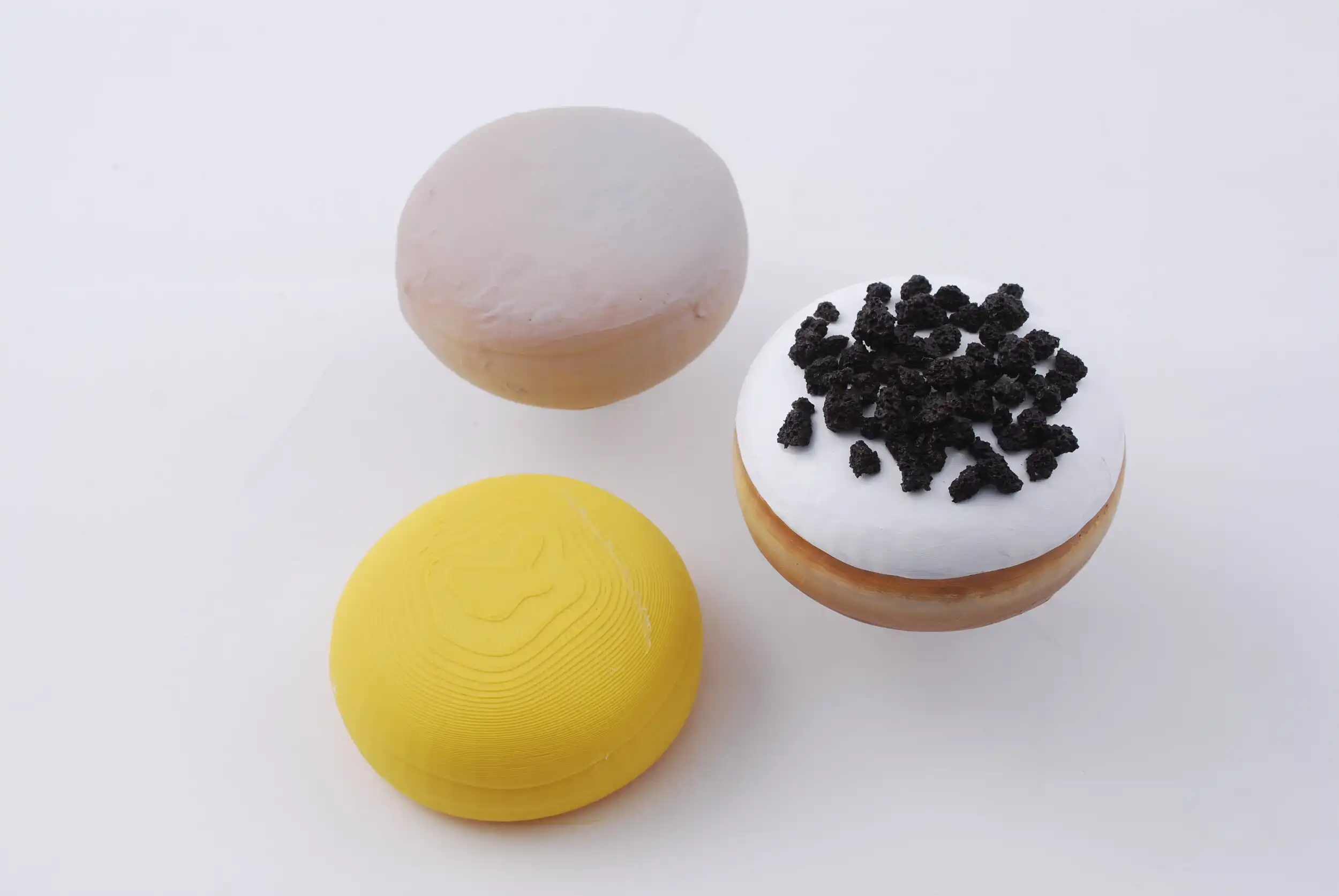 Plastikowe pączki – DSC0024 NEF embedded 2