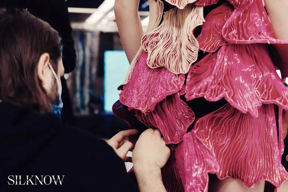 SILKNOW – silknow fashion event 03